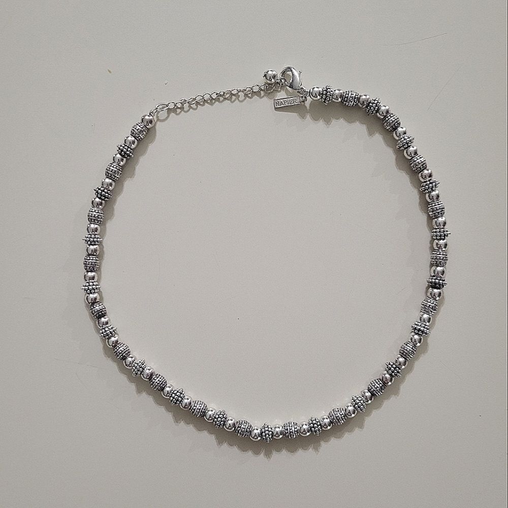 Napier Silvertone Beaded Collar Necklace - Picture 4 of 10